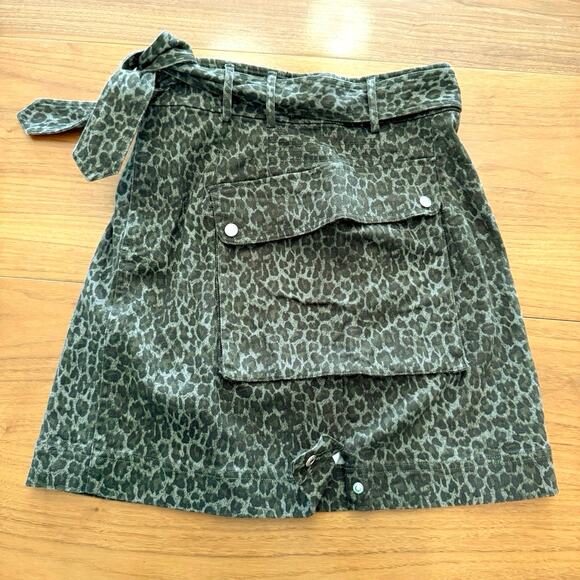 Marissa Webb Skirt Size 10 Denim Cargo Mini Belted Green Leopard Print - Picture 5 of 13
